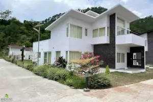 Bhowali Valley Chalets : 3 Bedroom Villa - Exterior (Day)