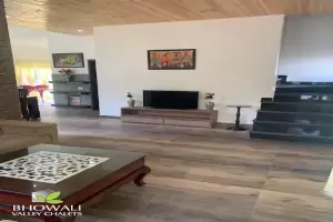 Bhowali Valley Chalets : 3 Bedroom Villa - Living Room